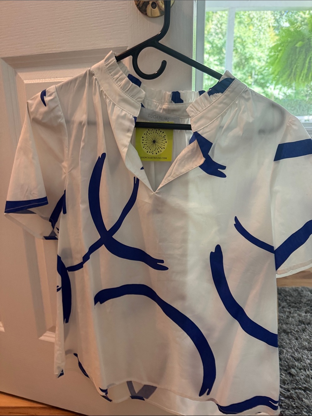 Sugarlips White Short Sleeve V-Neck Top with Blue Abstract Print
